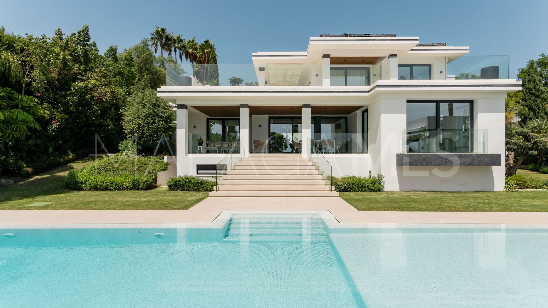 Villa for sale in Los Flamingos