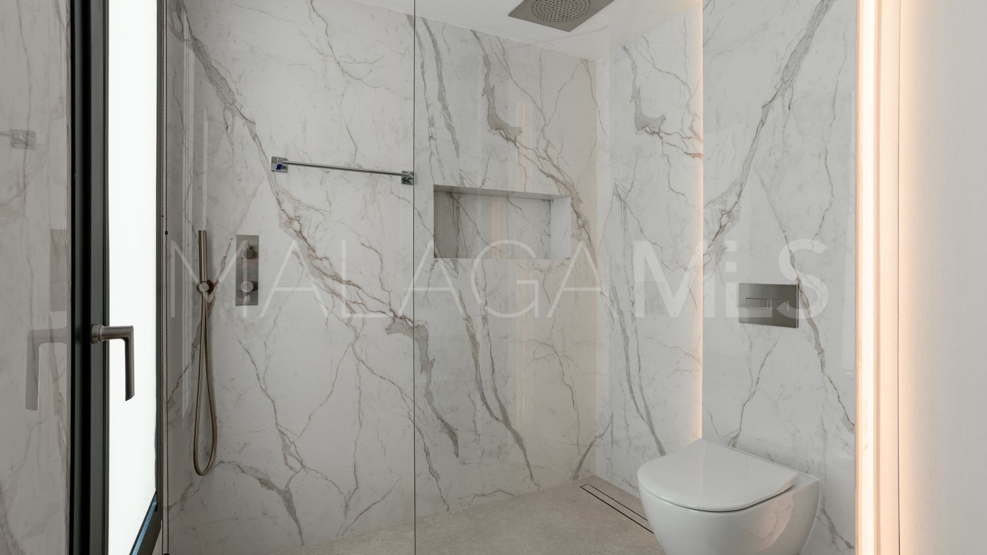 Villa for sale in Los Flamingos