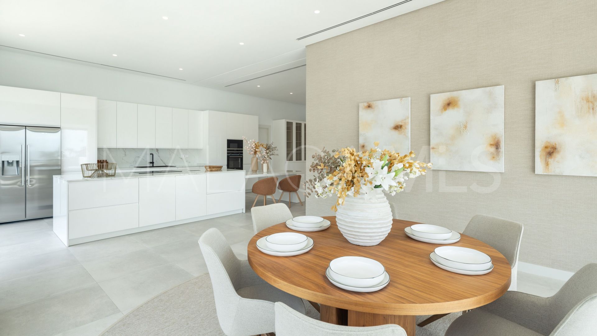 5 bedrooms villa for sale in Benahavis