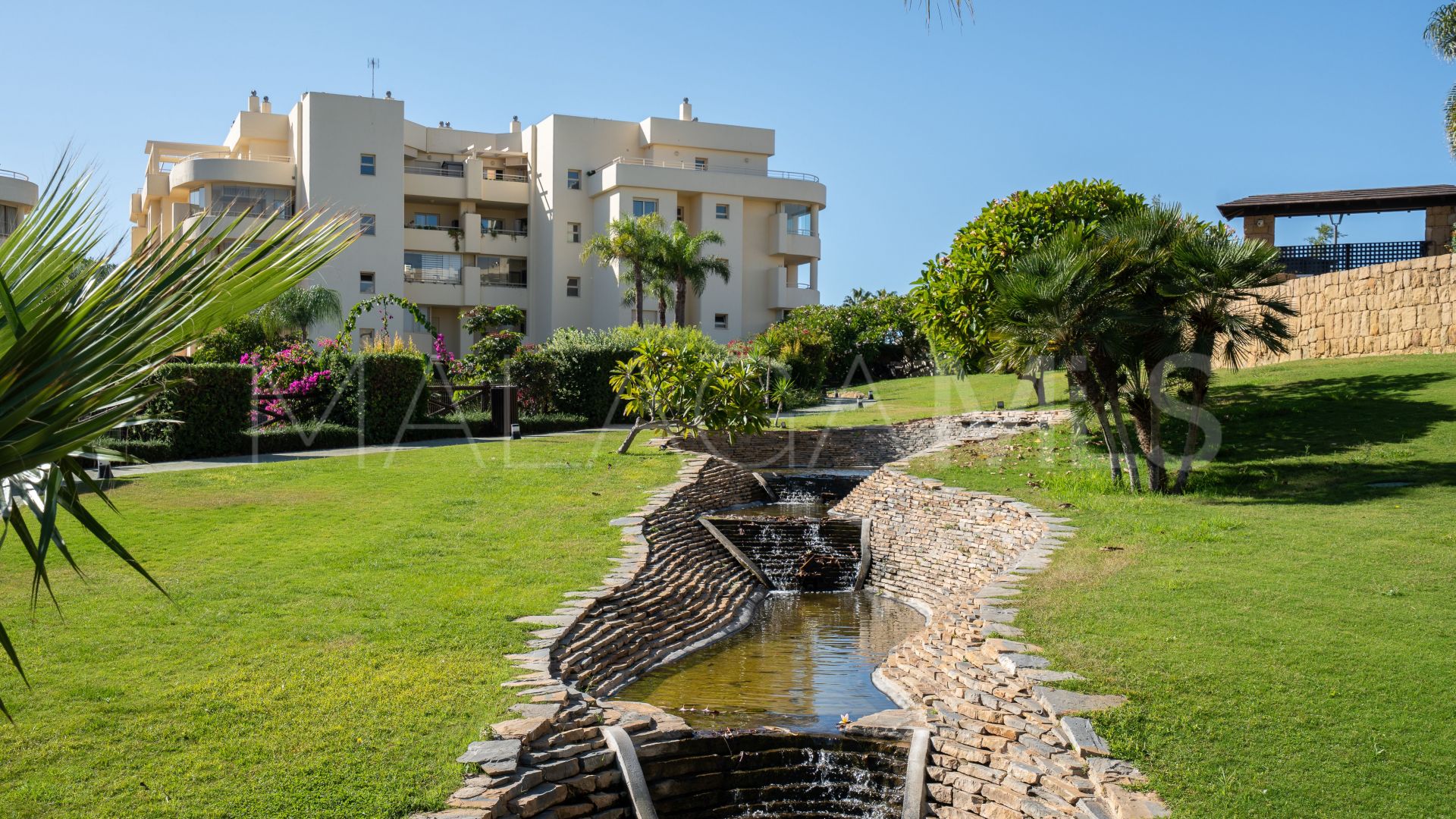 For sale 2 bedrooms ground floor apartment in Mijas Costa