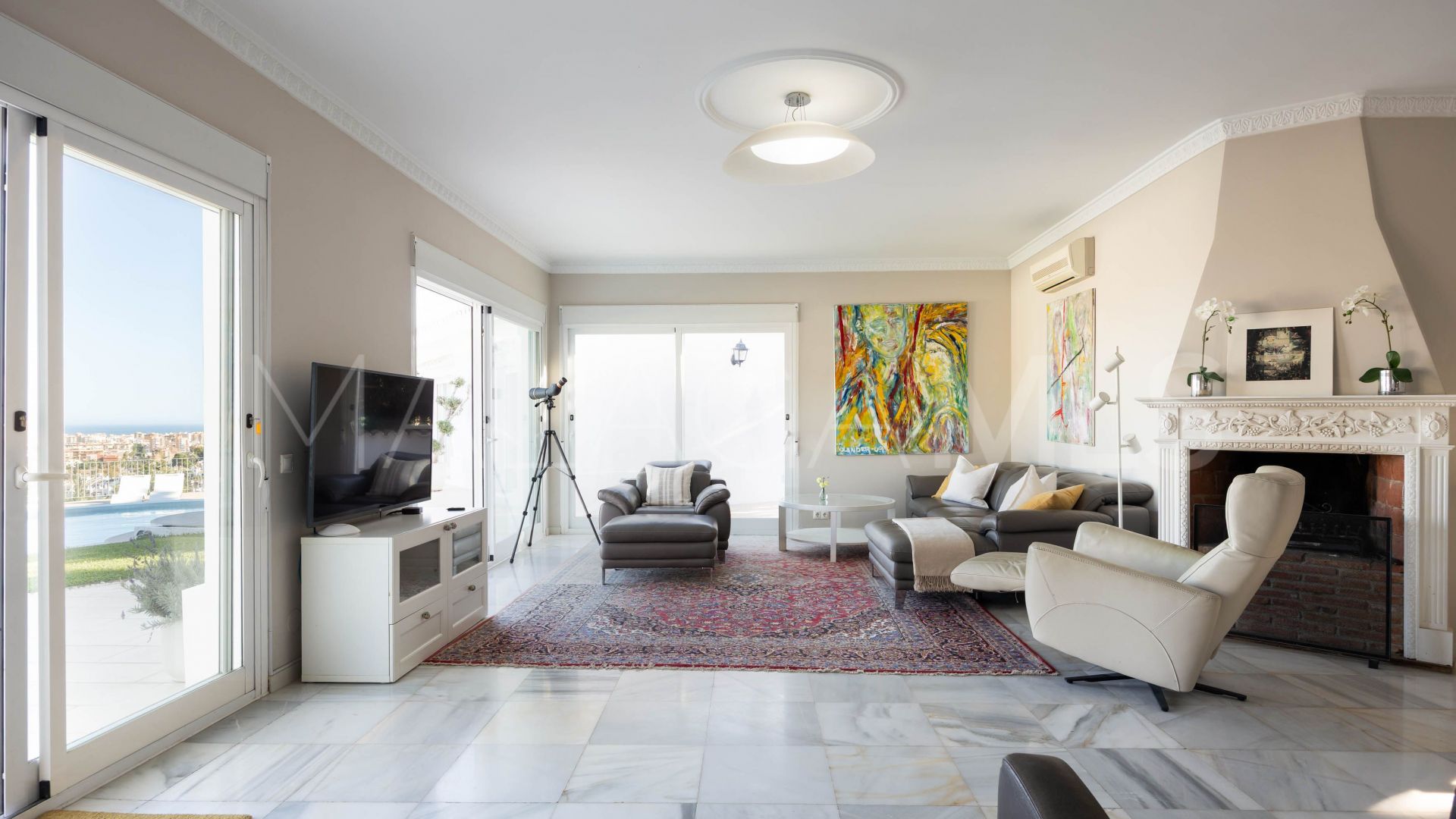 Hus i byn for sale in Mijas