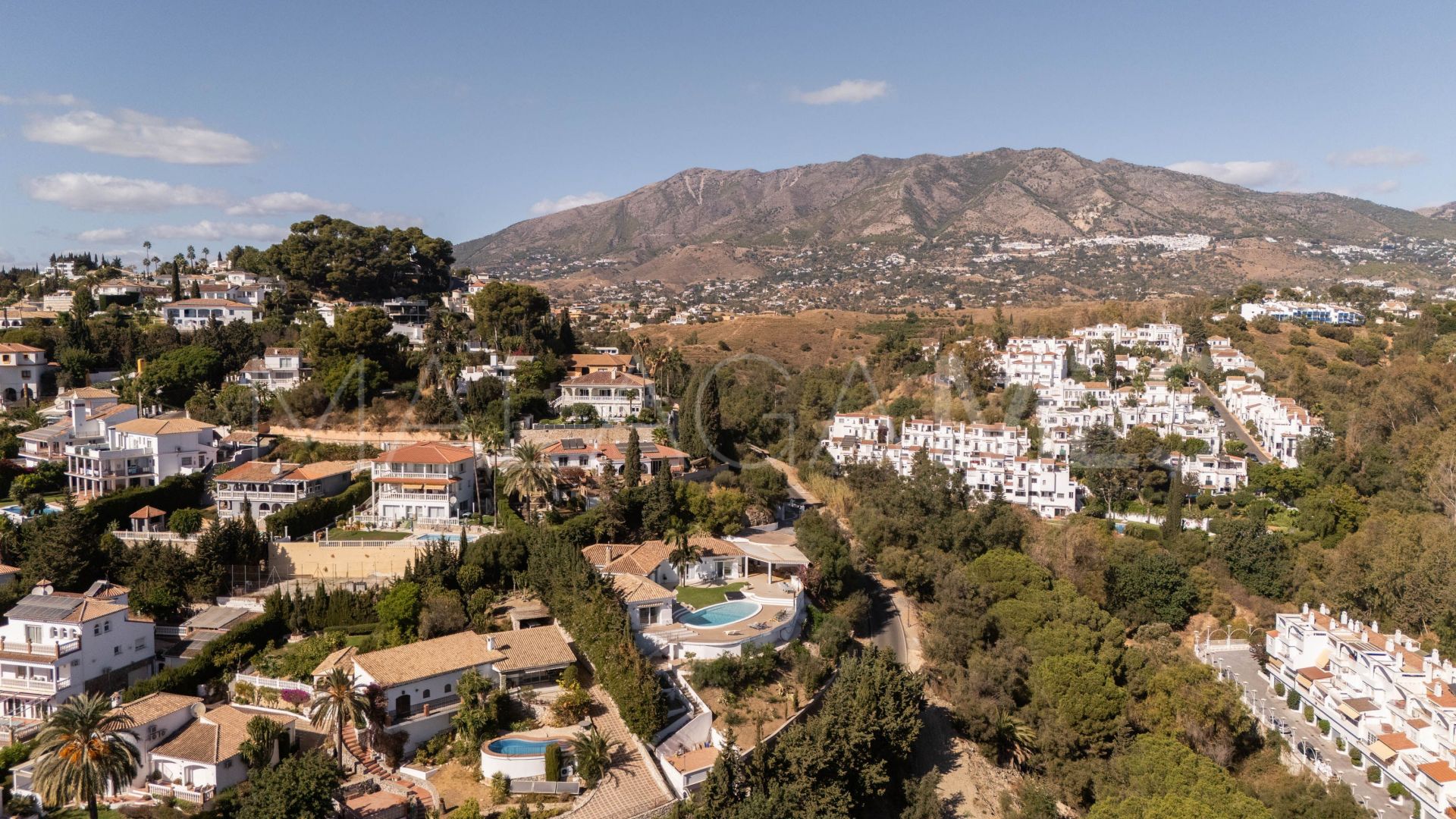 Hus i byn for sale in Mijas