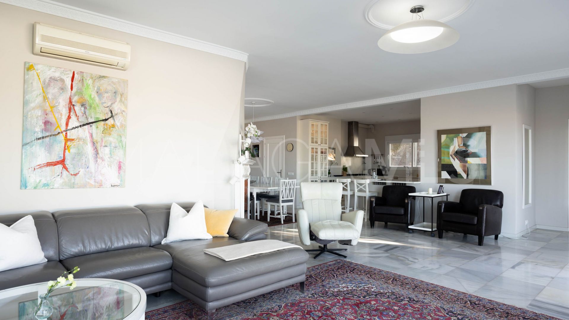 Hus i byn for sale in Mijas