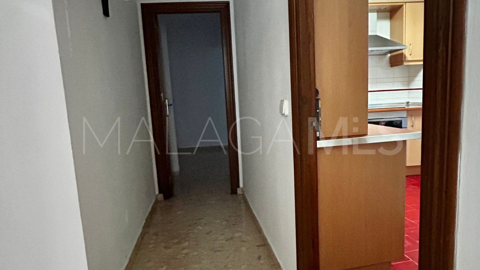 Apartamento planta baja for sale with 4 bedrooms in Fuengirola