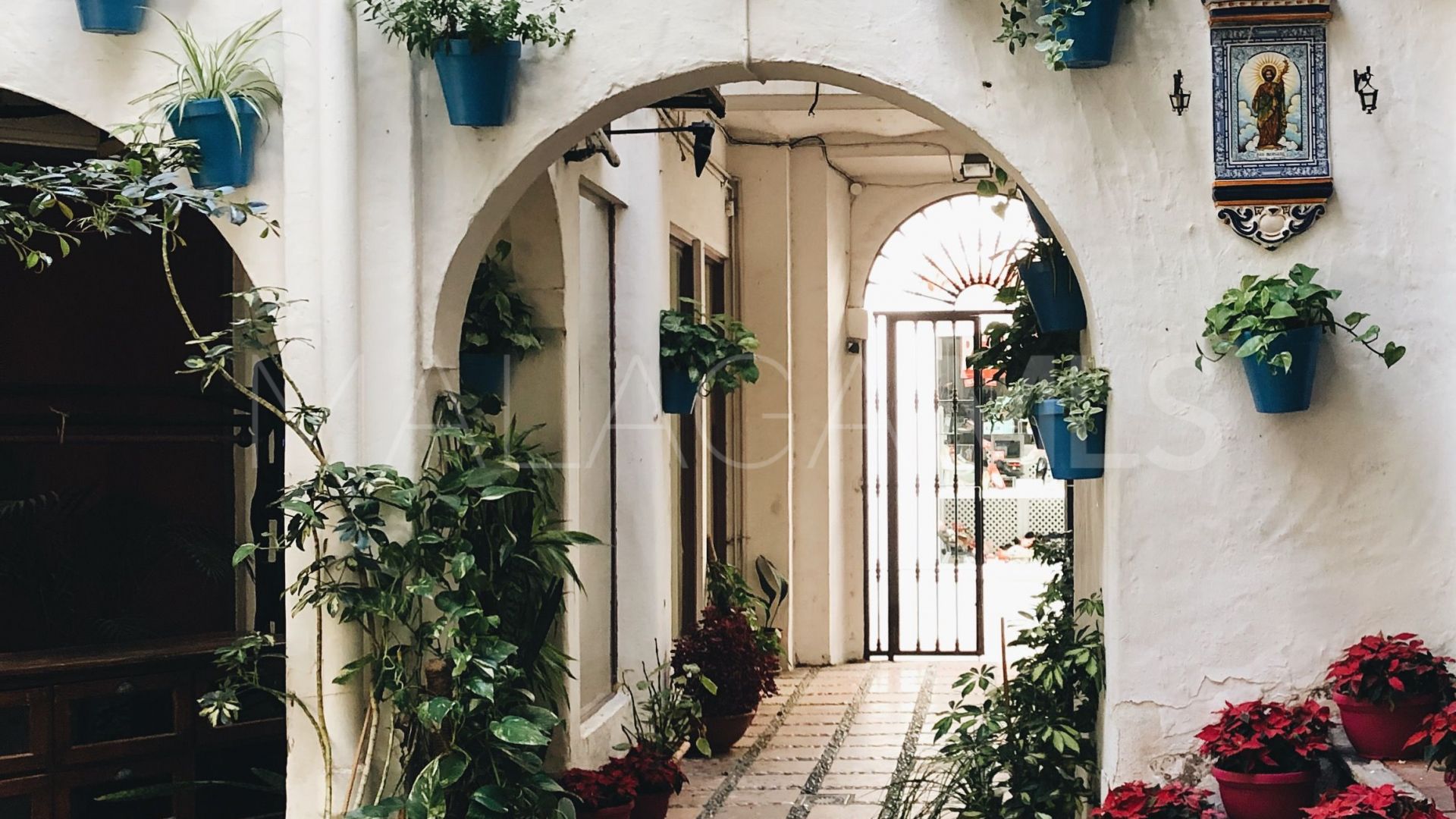 For sale unique building in Marbella Centro