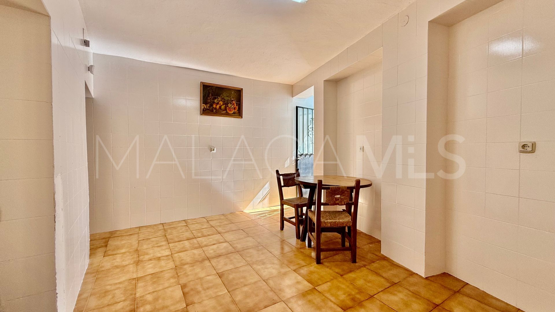 For sale unique building in Marbella Centro