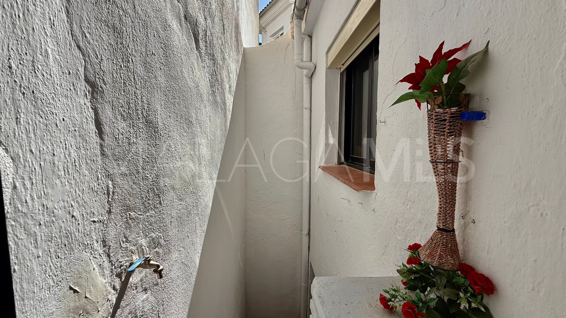 For sale unique building in Marbella Centro