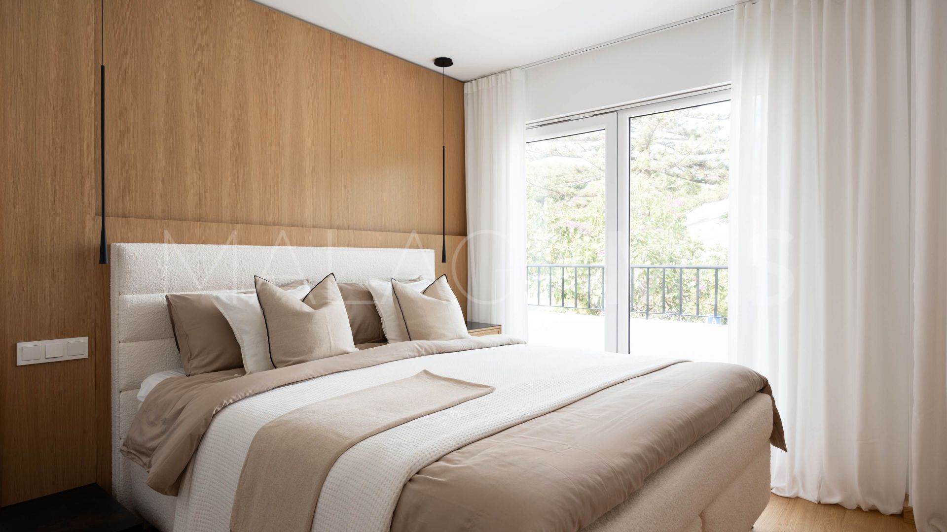 Semi detached house with 3 bedrooms for sale in Beach Side New Golden Mile