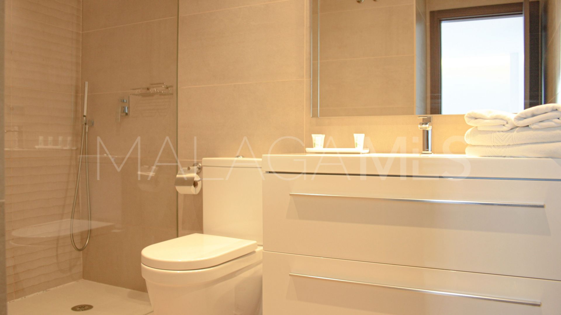 For sale 3 bedrooms apartment in Nueva Alcantara