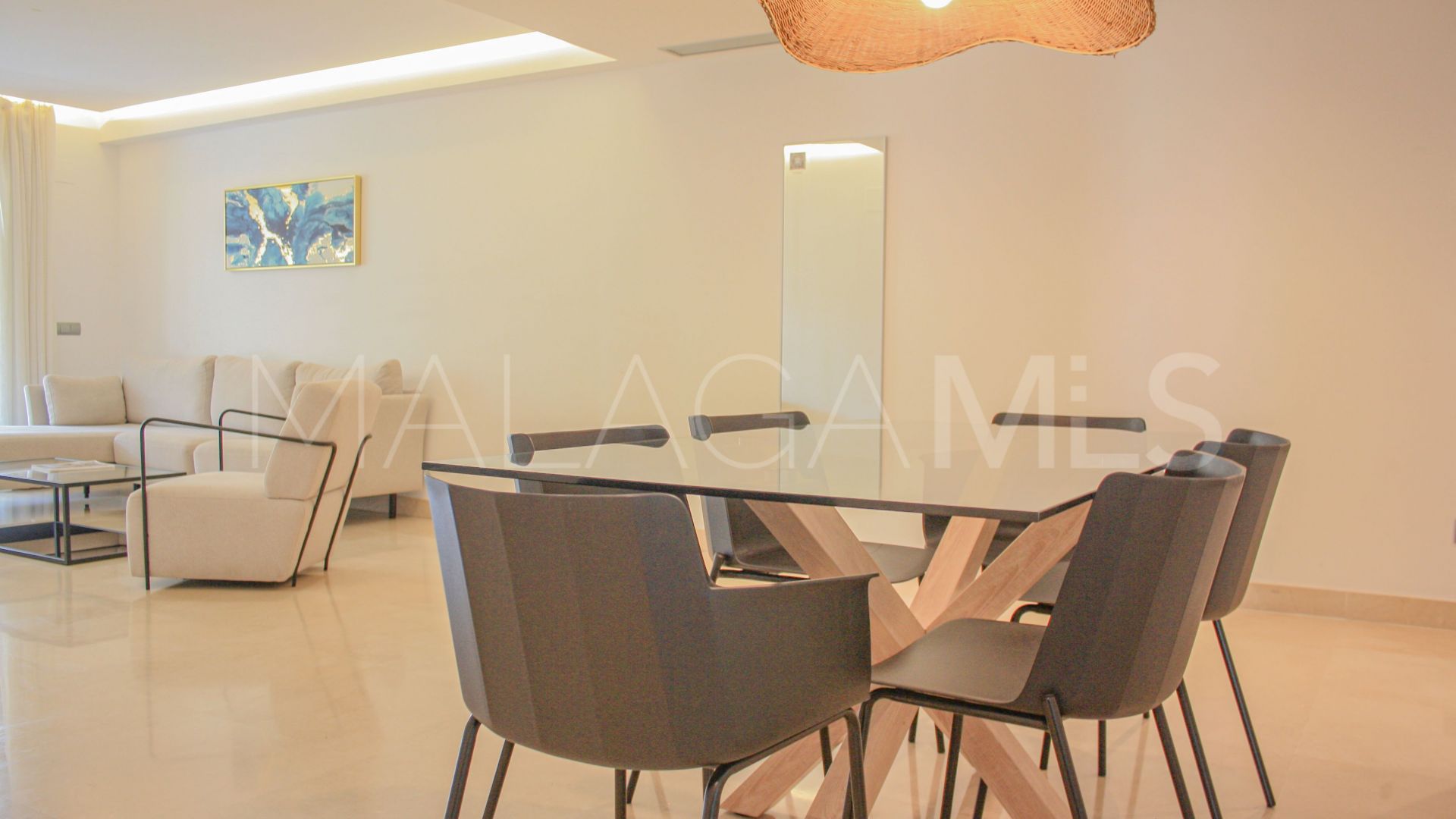 For sale 3 bedrooms apartment in Nueva Alcantara