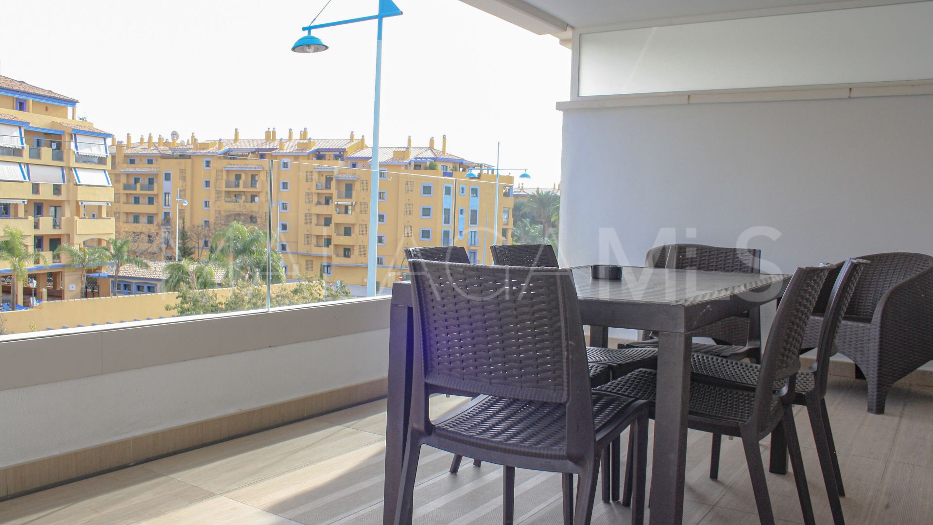 For sale 3 bedrooms apartment in Nueva Alcantara