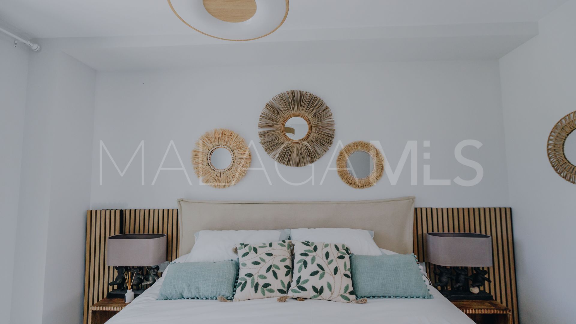 Appartement rez de chaussée for sale in Estepona Est