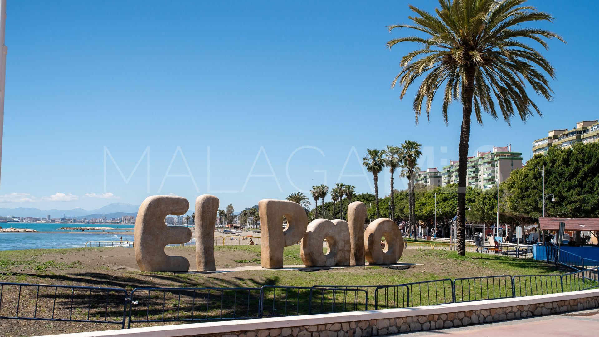 For sale commercial premises in Malaga - Este