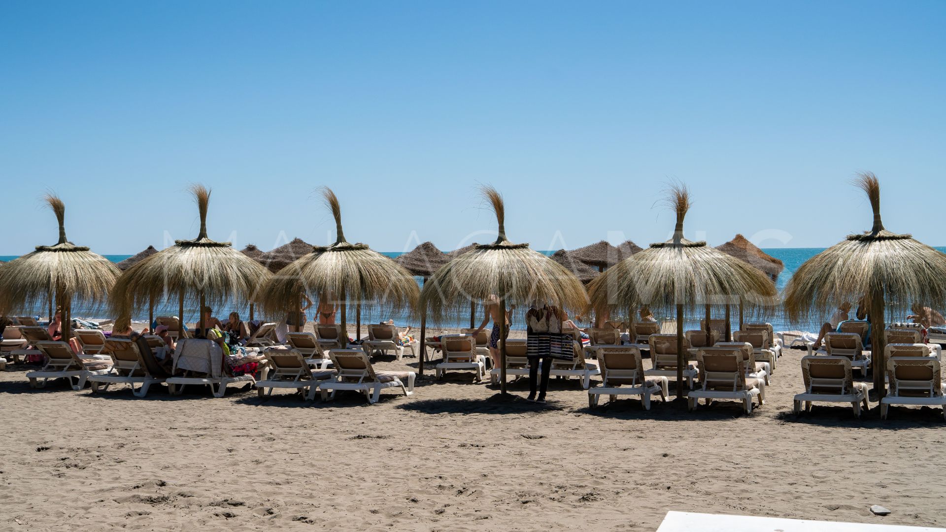 For sale commercial premises in Malaga - Este