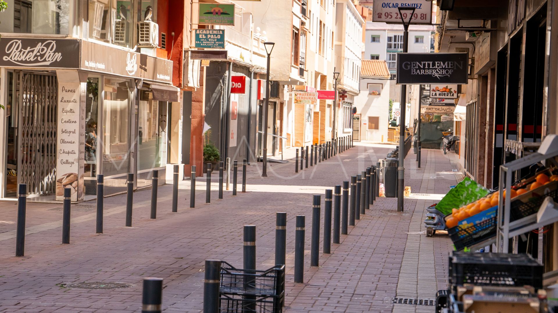 Local comercial for sale in Malaga - Este