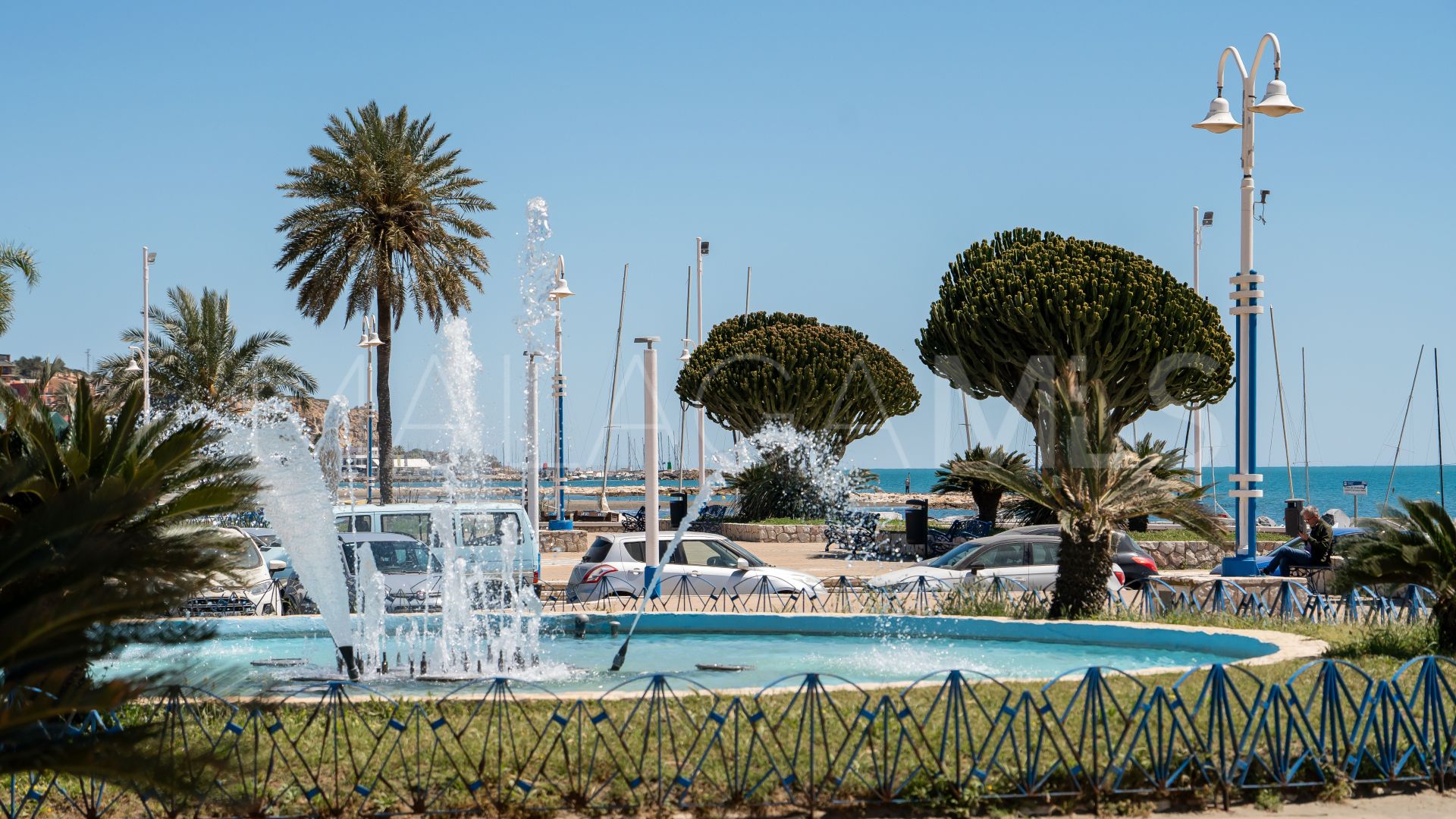 For sale commercial premises in Malaga - Este