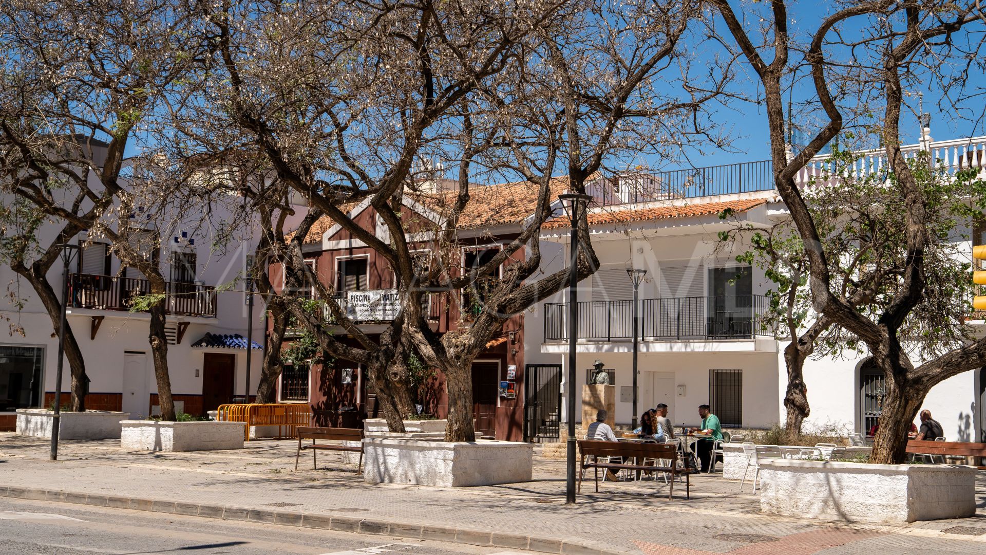 For sale commercial premises in Malaga - Este