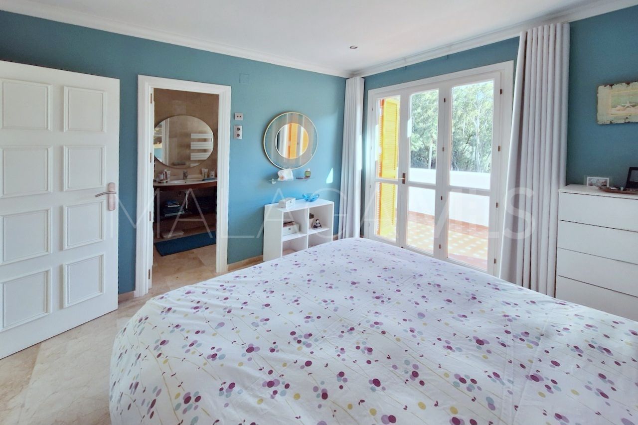 Takvåning for sale in Nueva Andalucia