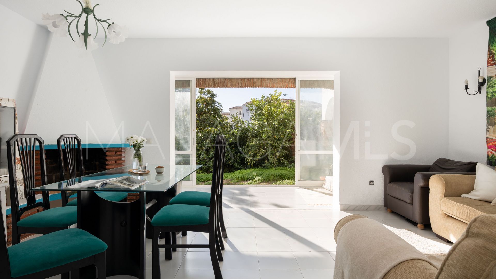 Sitio de Calahonda, adosado a la venta