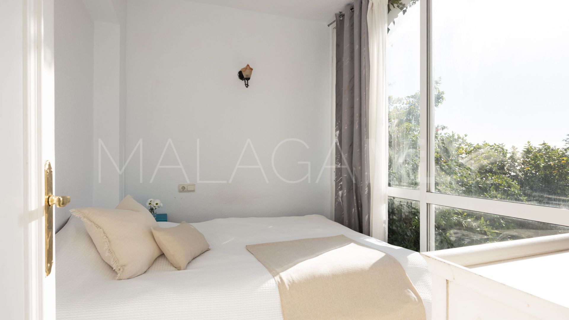 Sitio de Calahonda, adosado a la venta