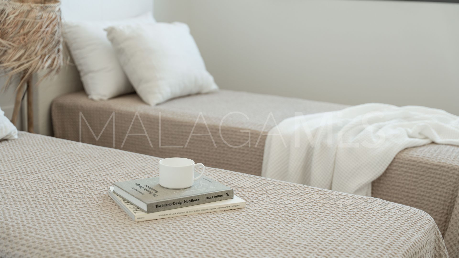 Appartement terrasse for sale in El Higueron