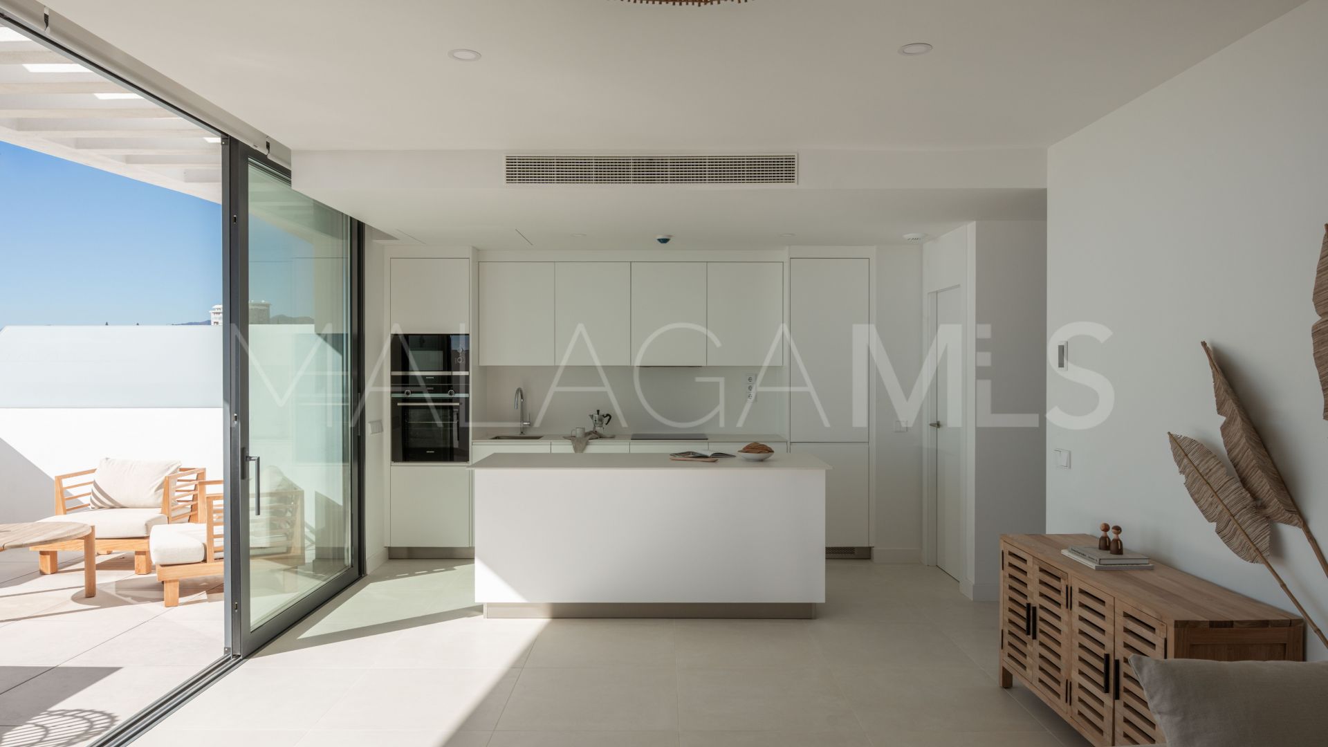 Appartement terrasse for sale in El Higueron