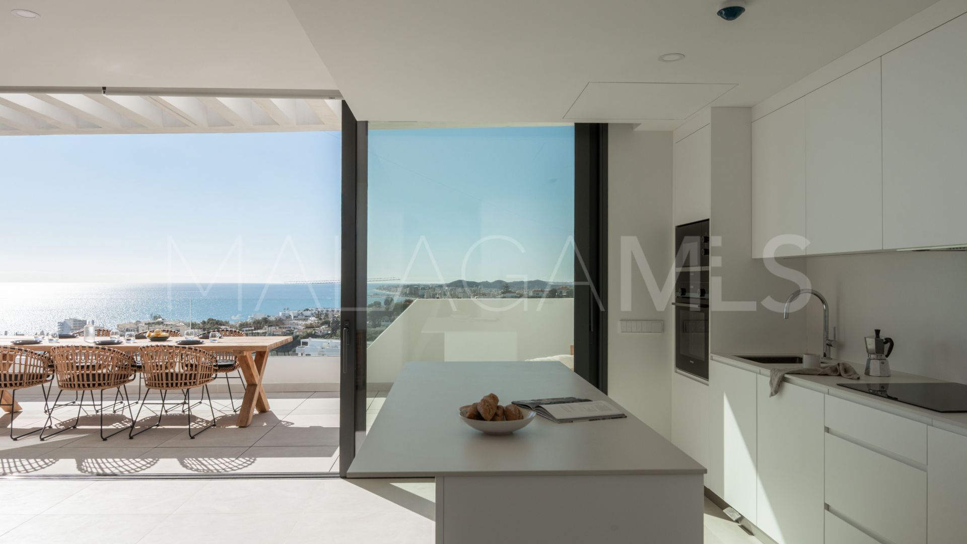 Appartement terrasse for sale in El Higueron