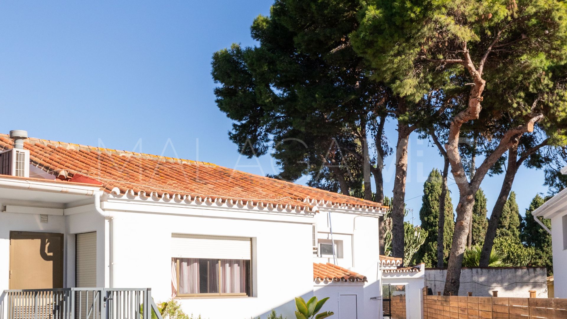 Villa for sale in Torremolinos