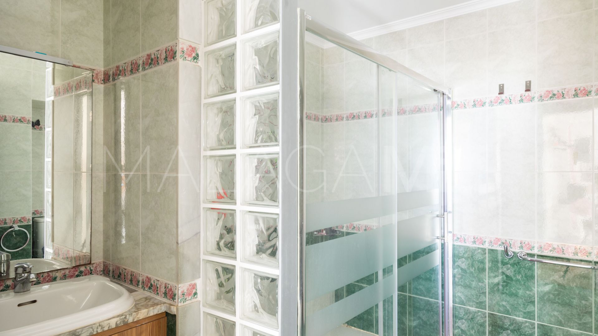 Villa for sale in Torremolinos