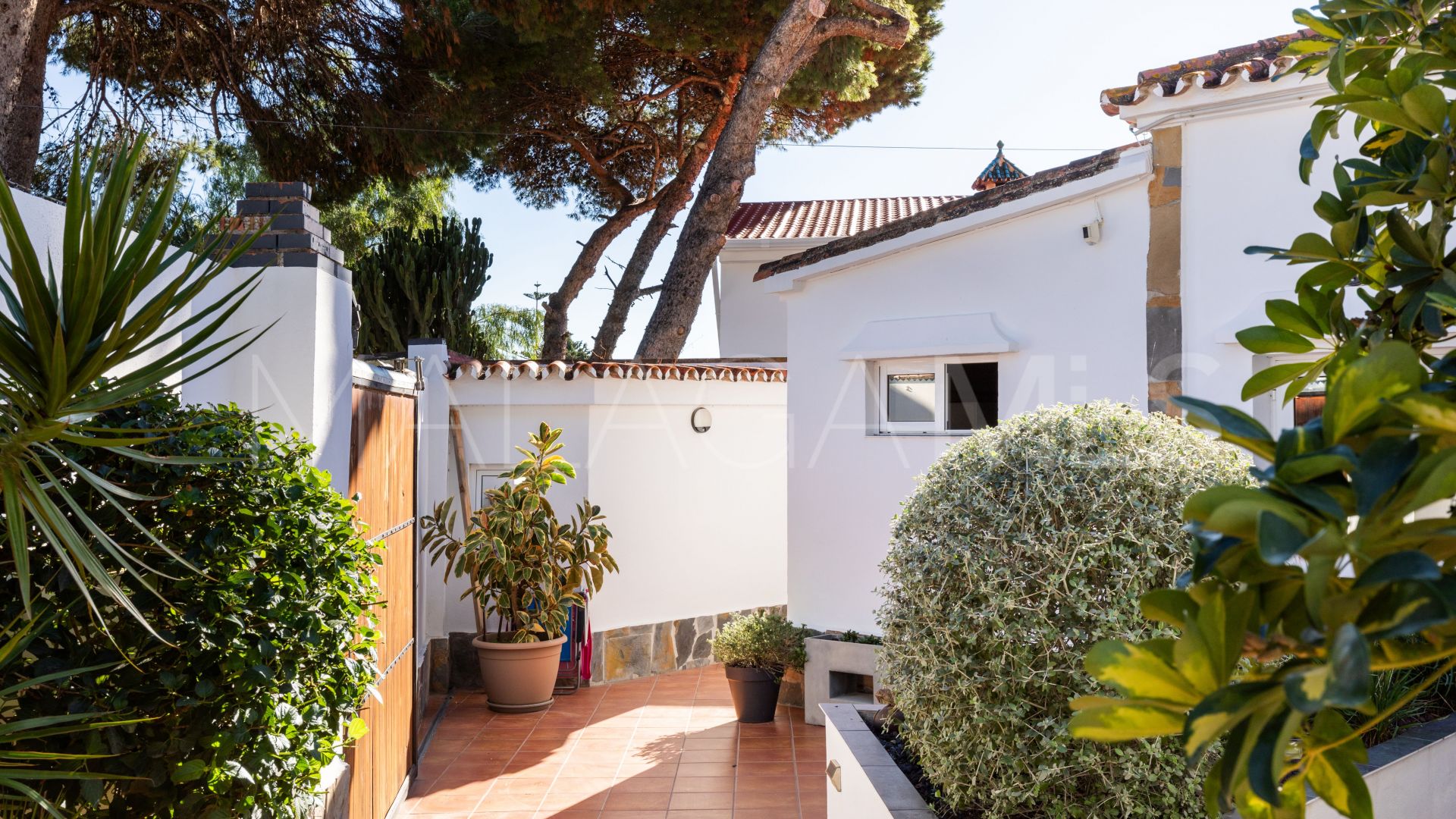 Villa for sale in Torremolinos