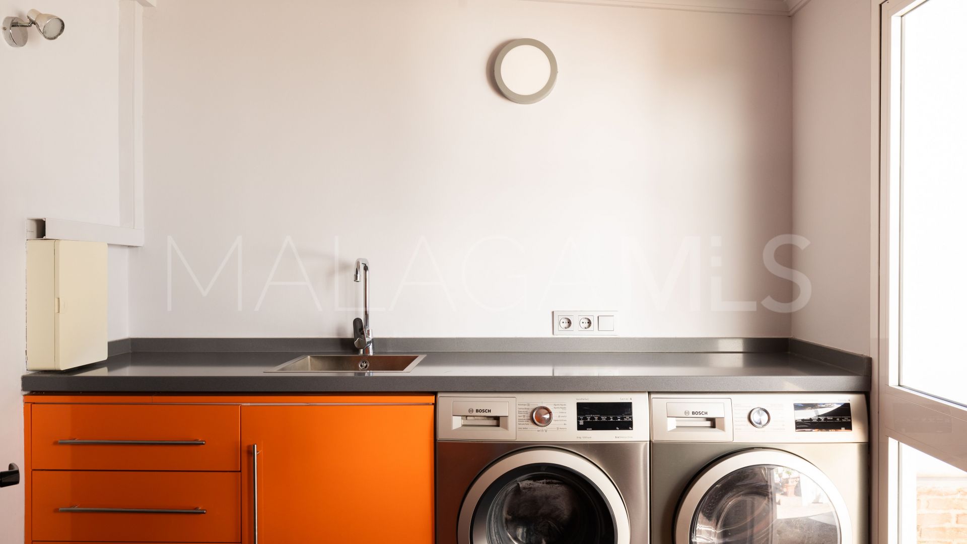 Villa for sale in Torremolinos