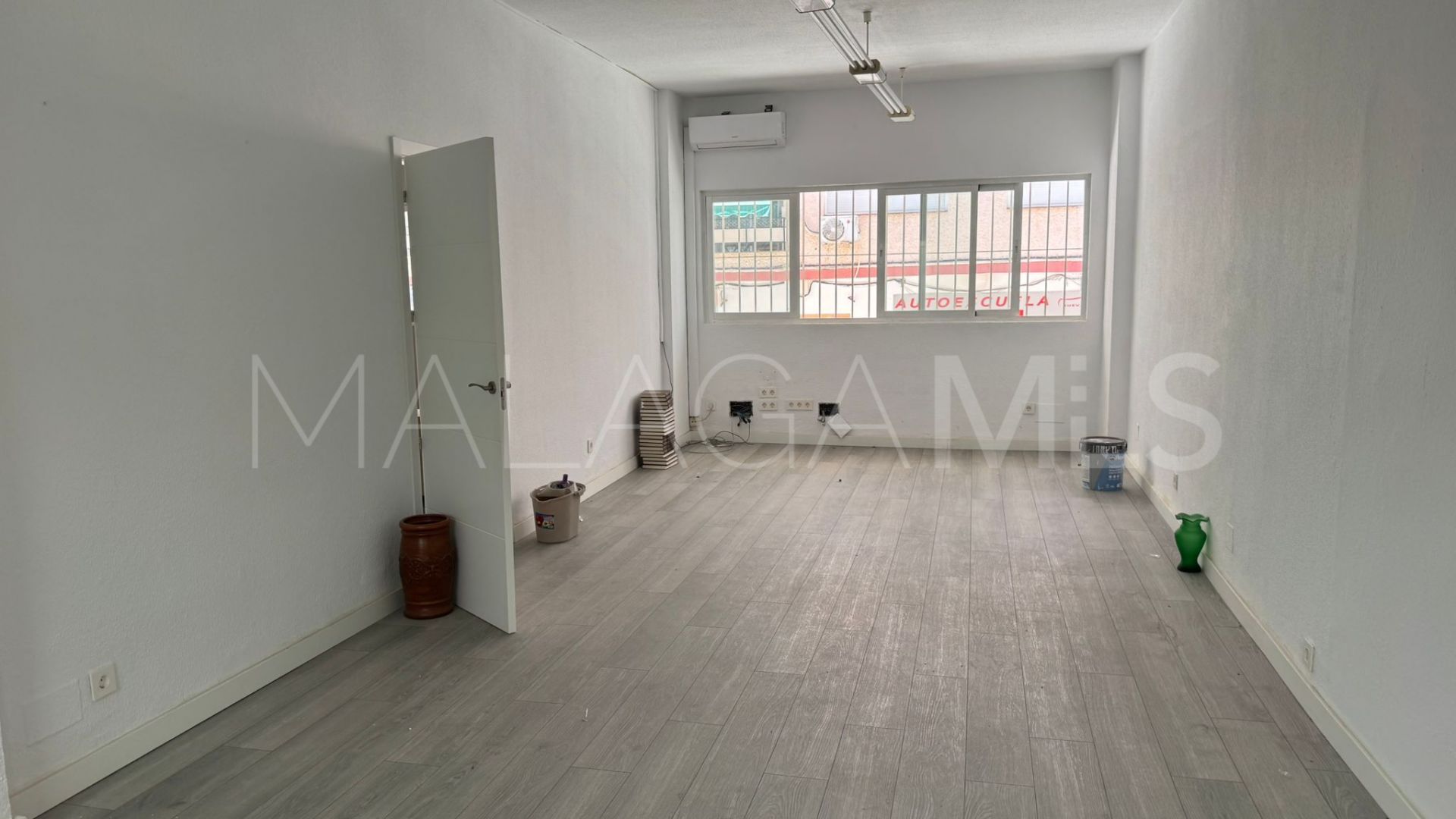 Kommersiella lokaler for sale in Fuengirola Centro