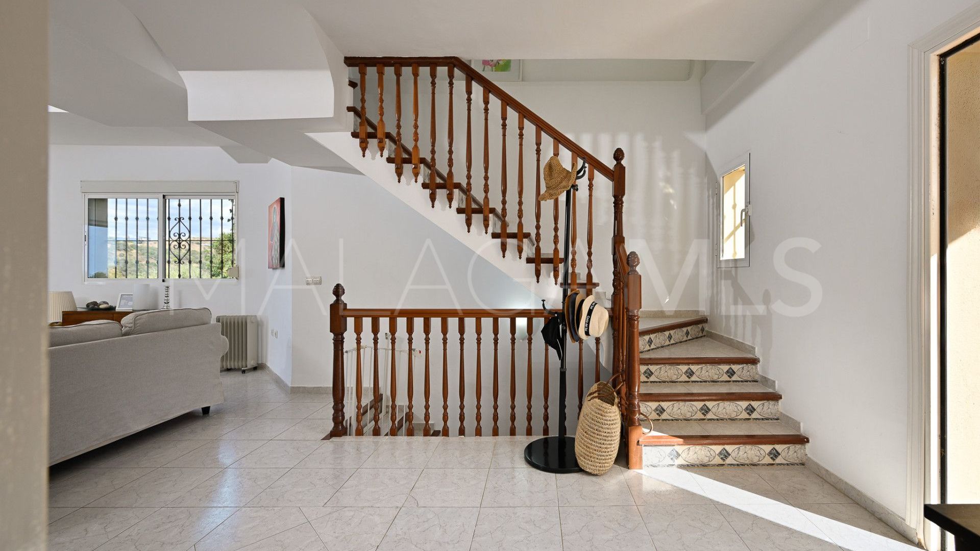 Adosado for sale in Sitio de Calahonda de 4 bedrooms