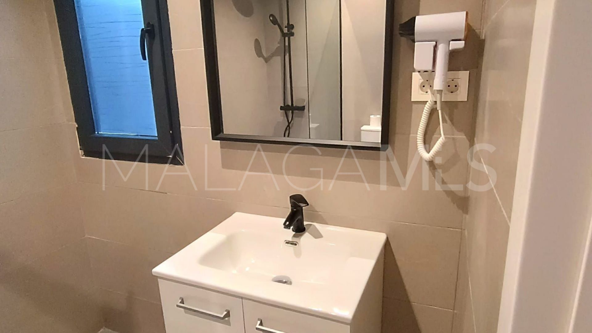 Bâtiment particulier for sale in Malaga - Centro