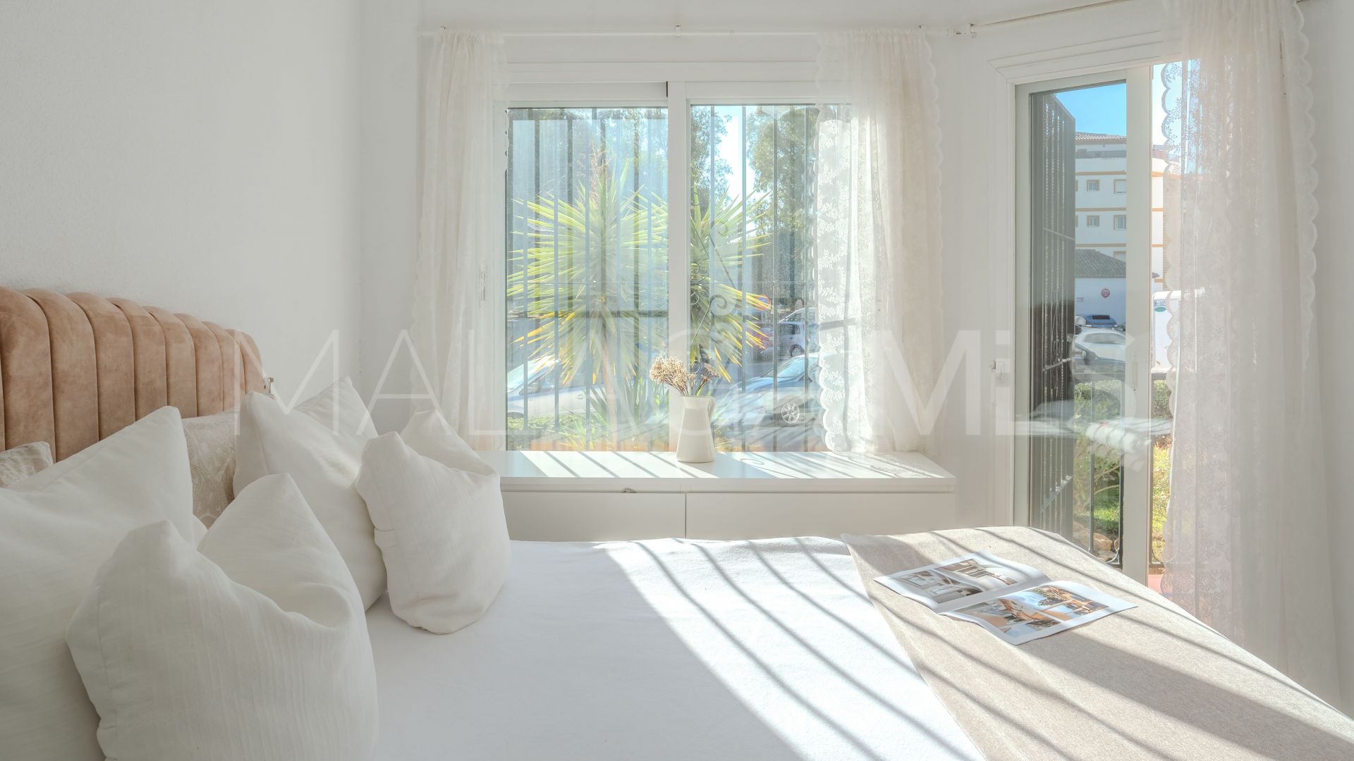 Buy apartamento planta baja in Mijas Golf with 2 bedrooms