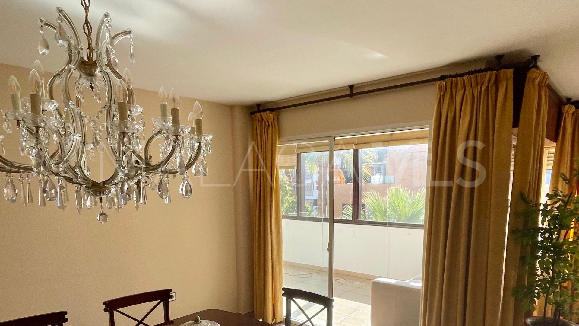 For sale Malaga - Este 4 bedrooms apartment