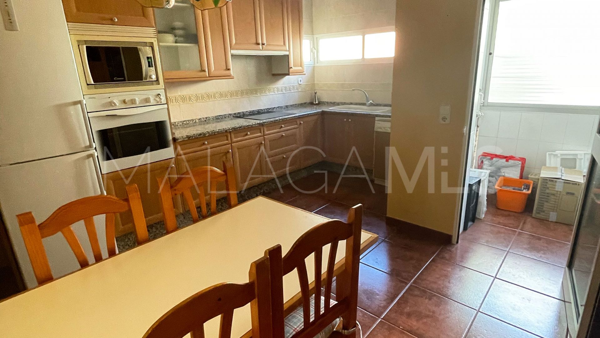 For sale Malaga - Este 4 bedrooms apartment