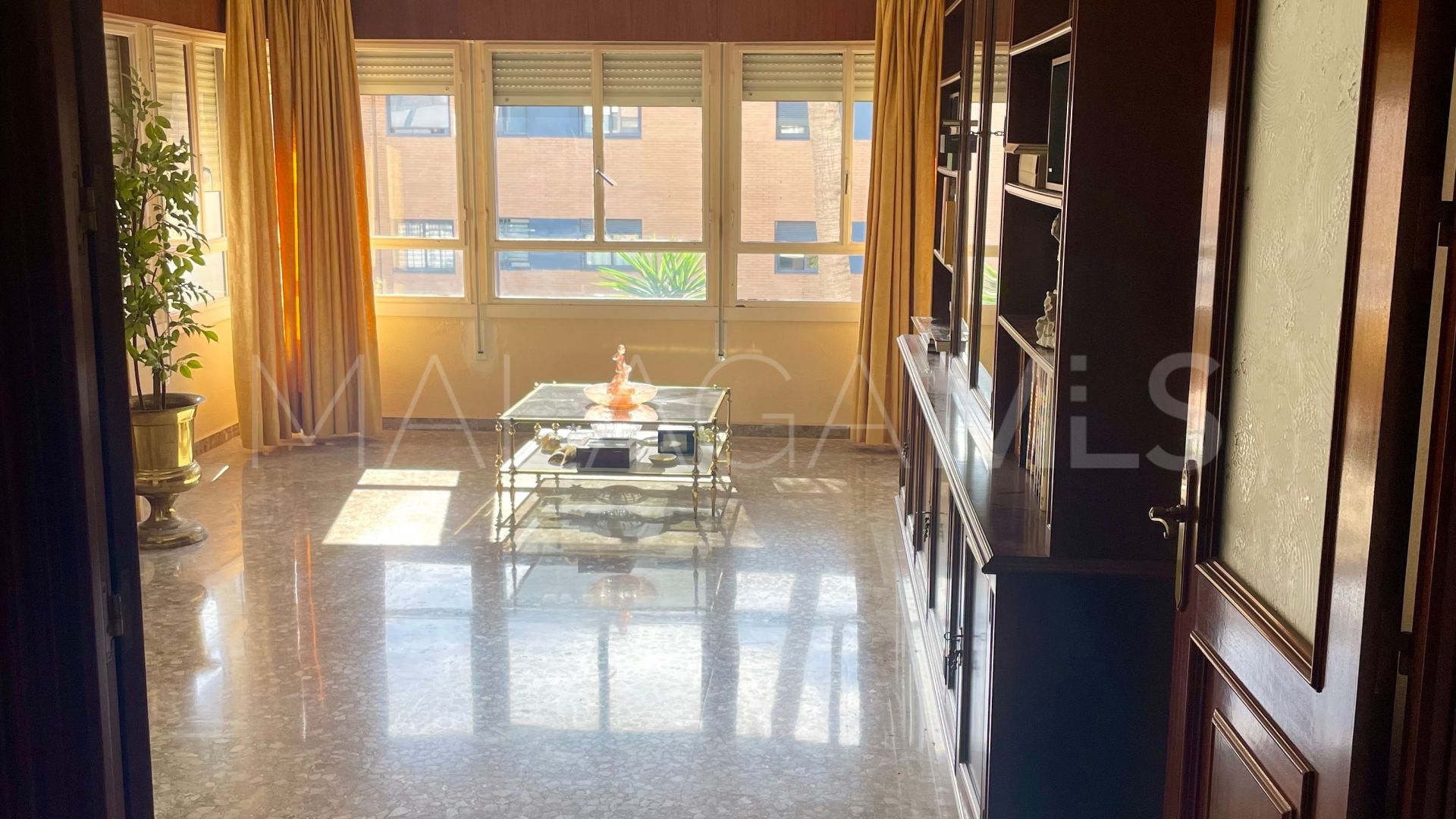 For sale Malaga - Este 4 bedrooms apartment