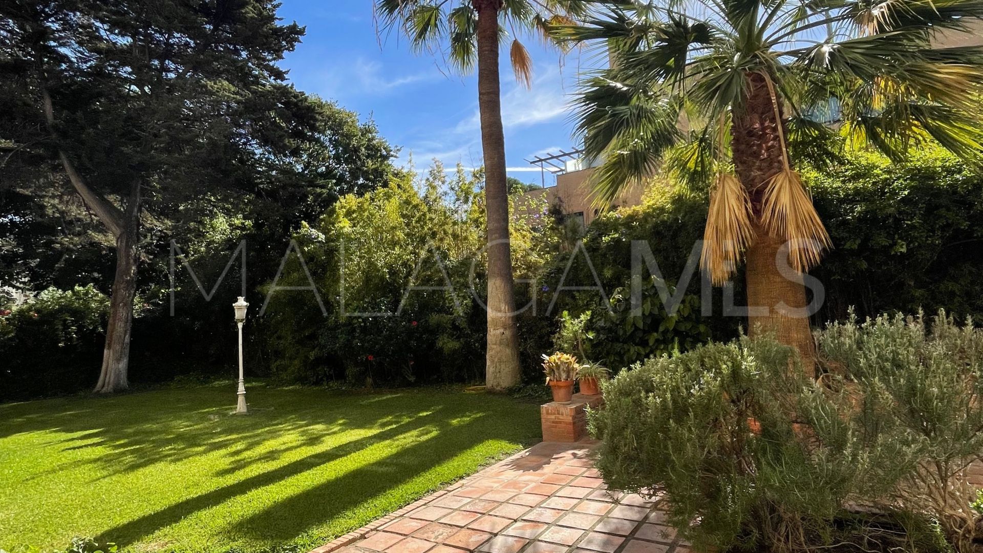 For sale Malaga - Este 4 bedrooms apartment
