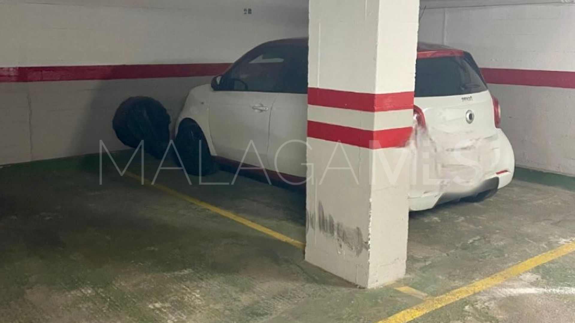 For sale Malaga - Este 4 bedrooms apartment