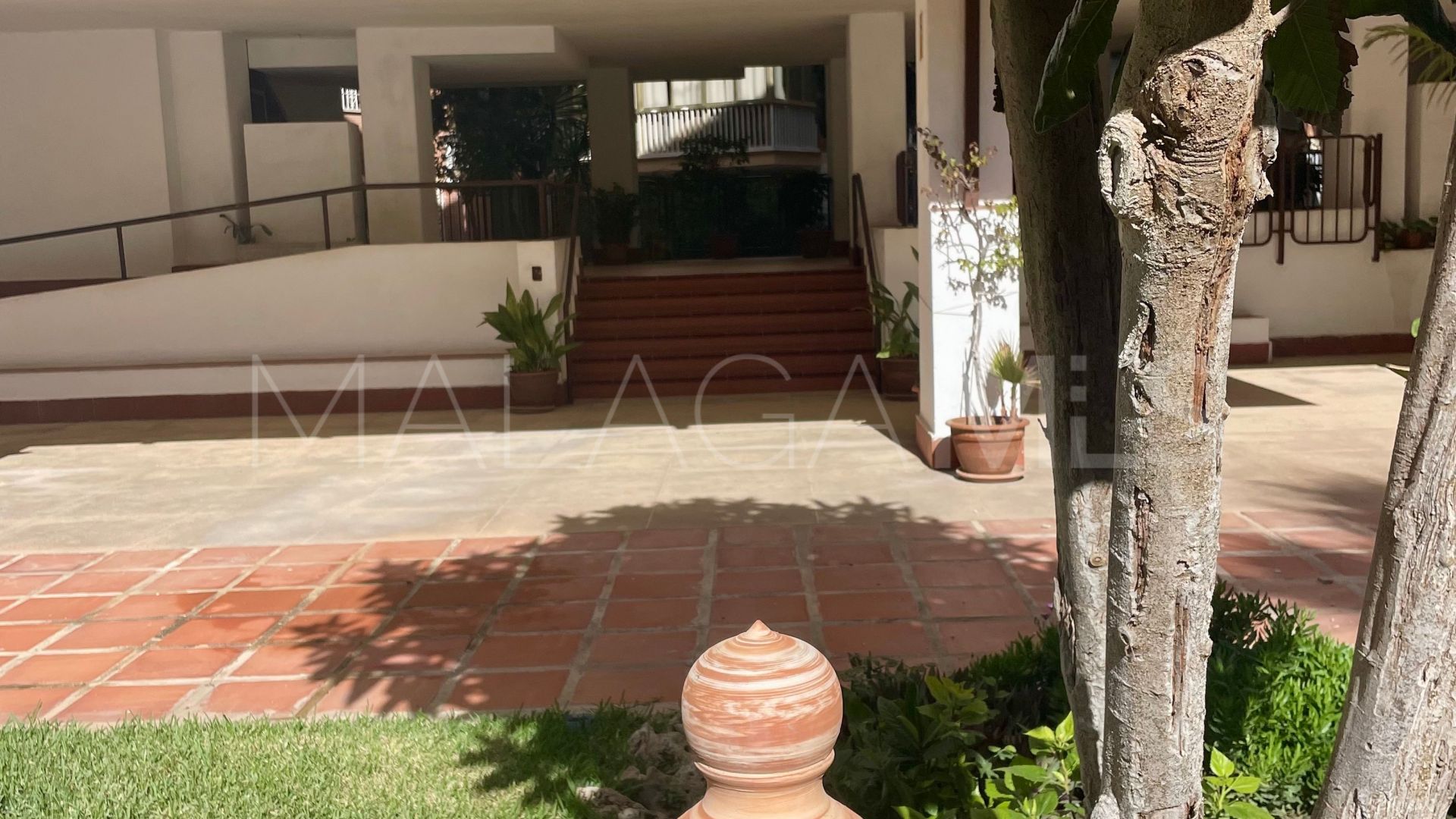 For sale Malaga - Este 4 bedrooms apartment