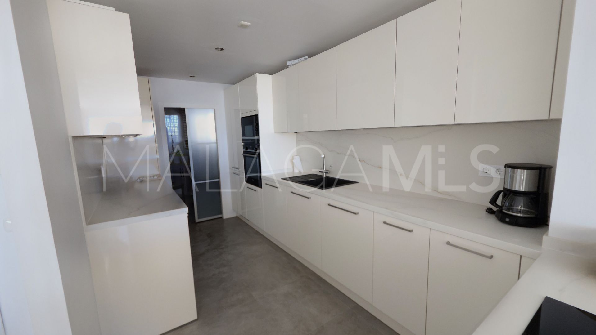 Appartement terrasse for sale in Nueva Andalucia