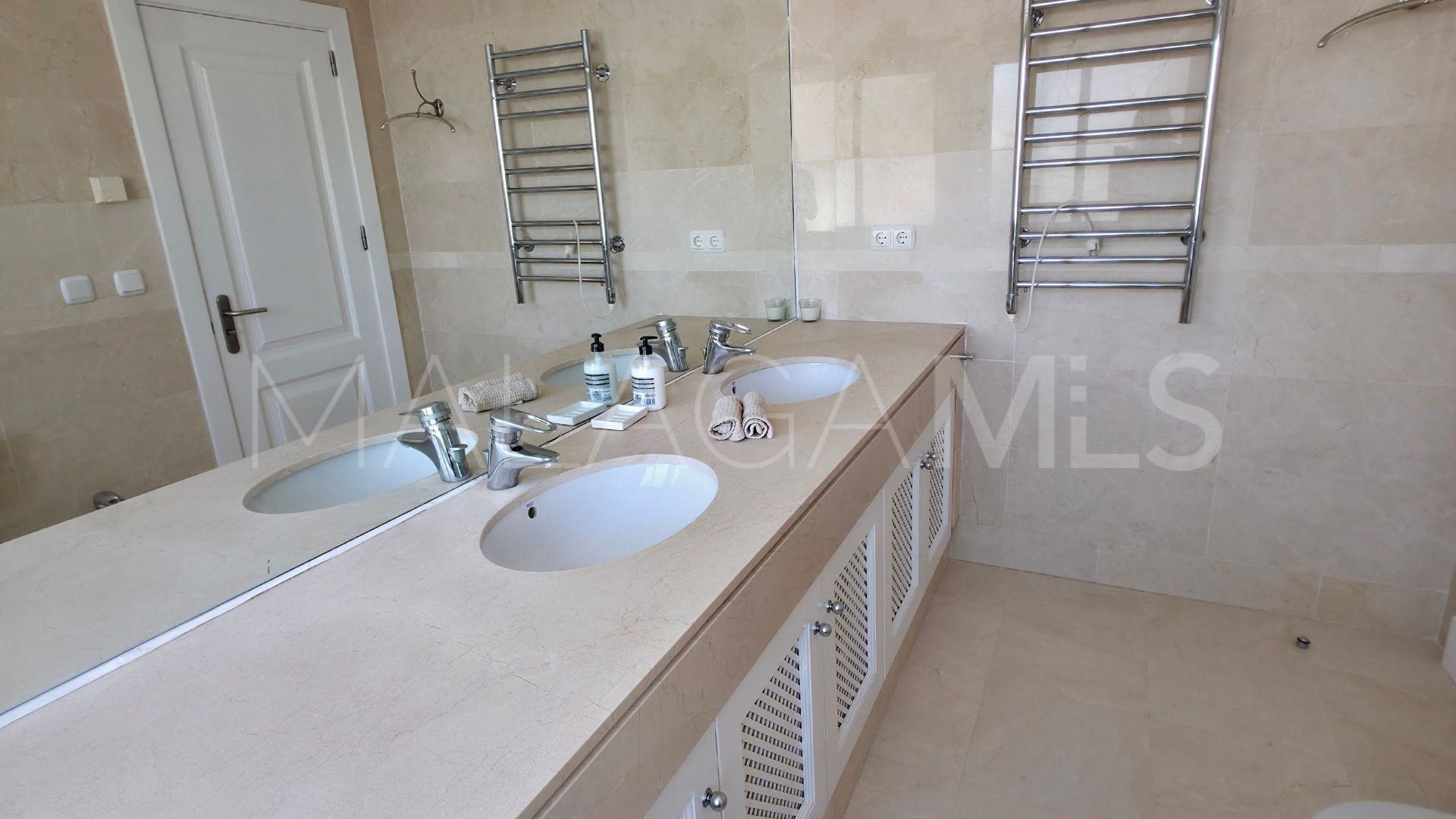 Appartement terrasse for sale in Nueva Andalucia