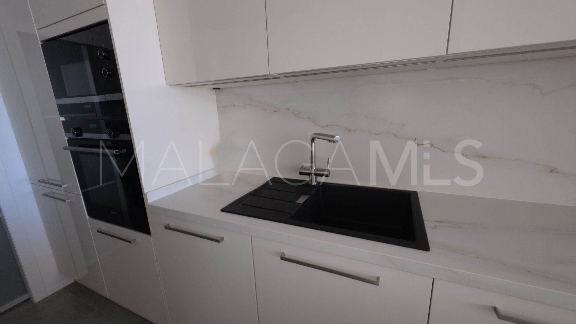 Appartement terrasse for sale in Nueva Andalucia