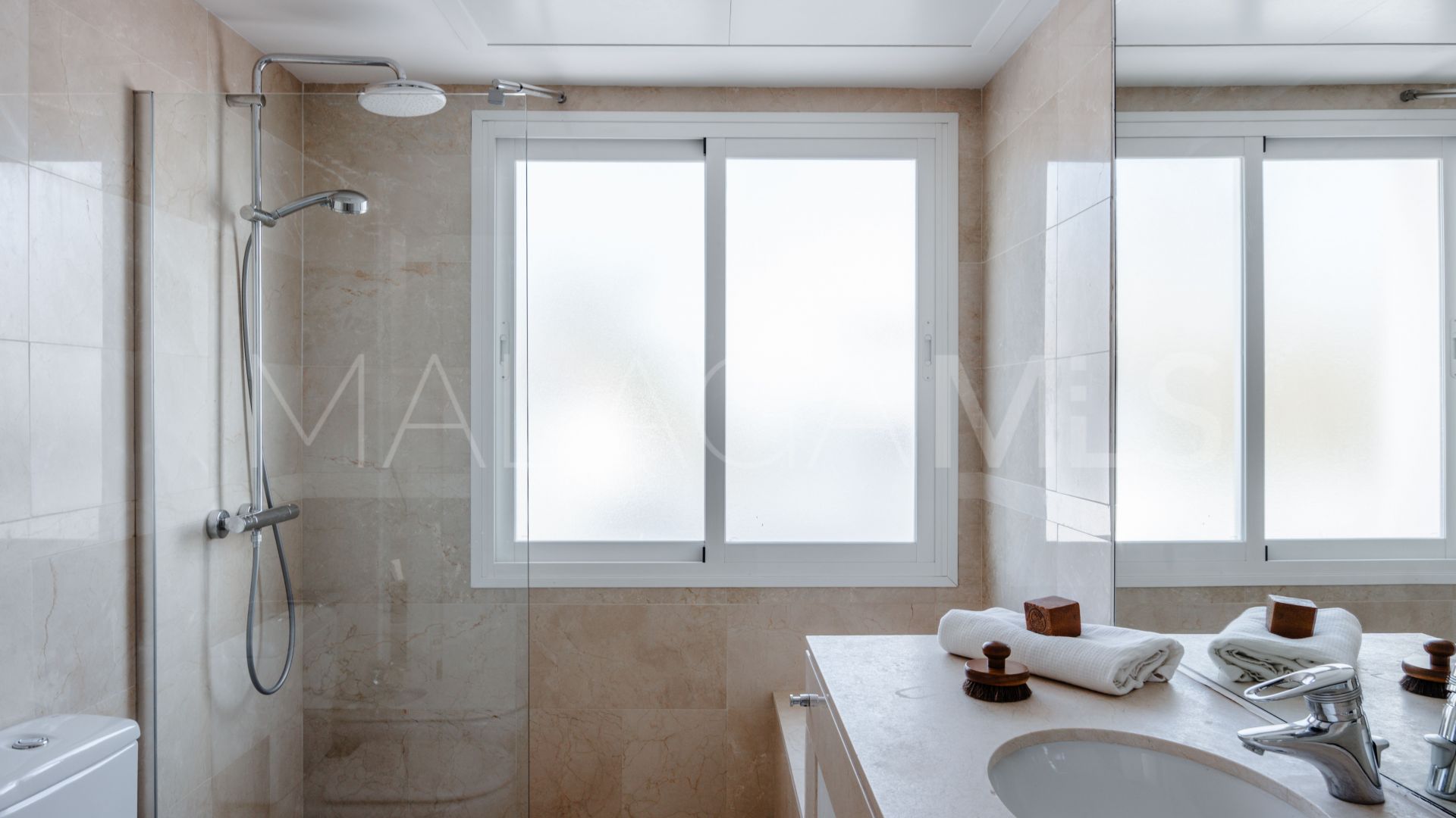 Appartement terrasse for sale in Nueva Andalucia