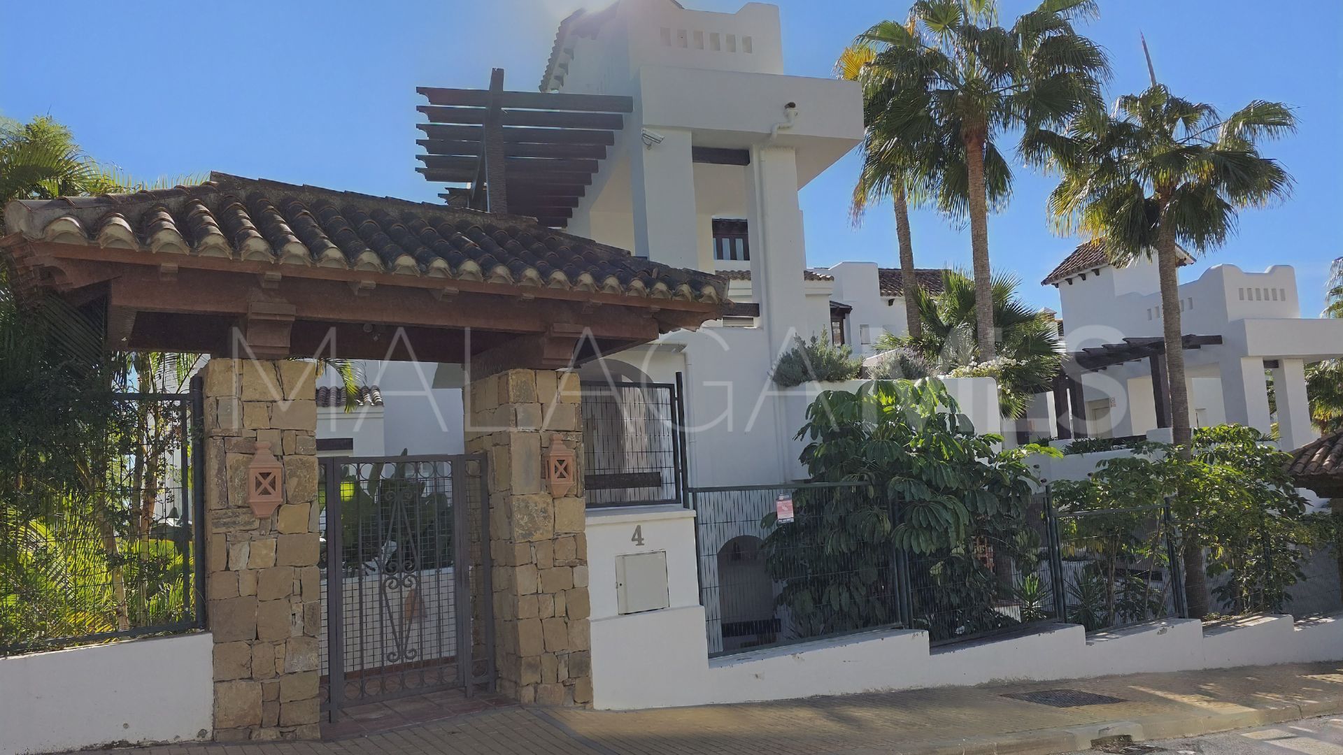 Appartement terrasse for sale in Nueva Andalucia