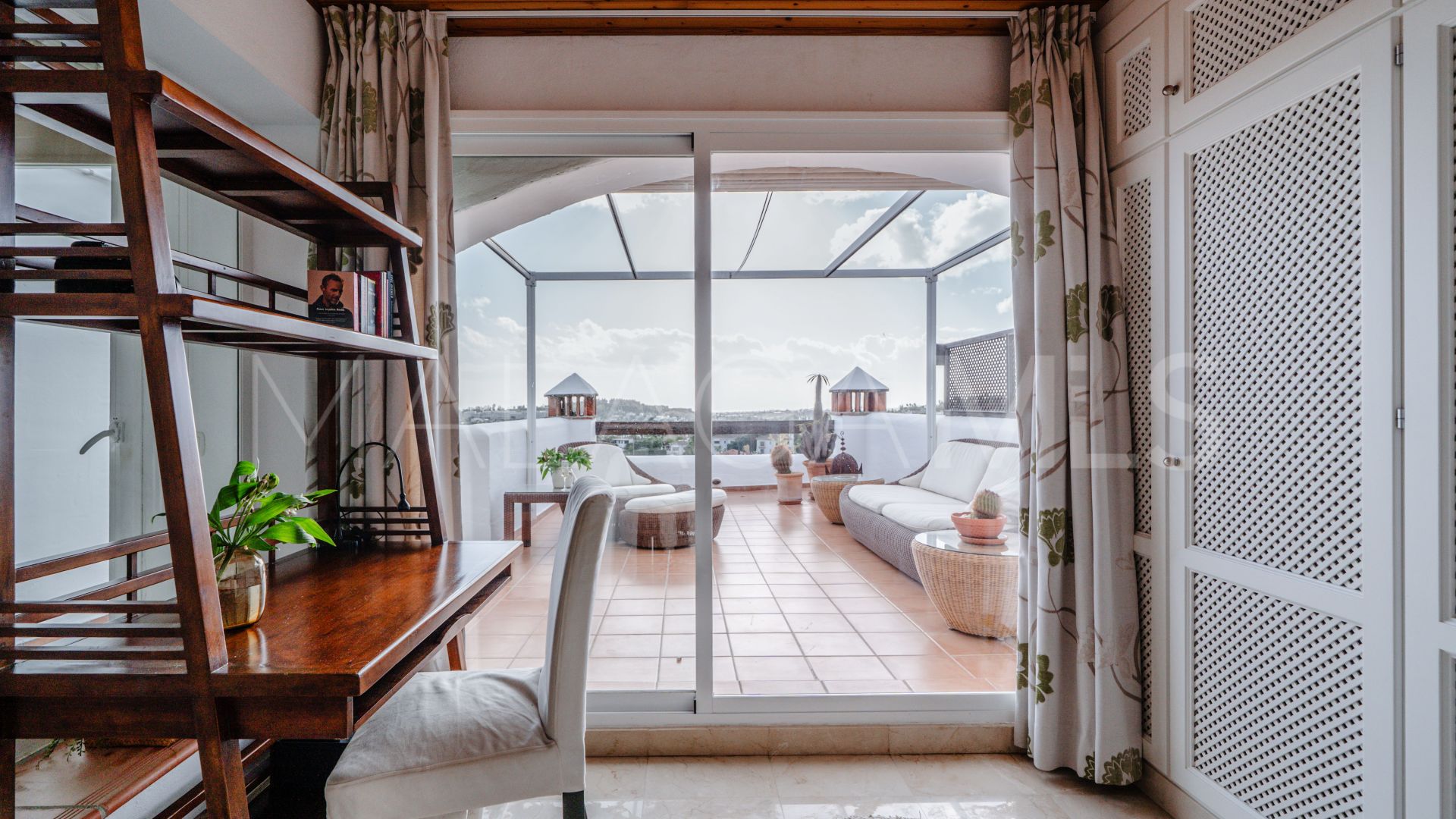 Appartement terrasse for sale in Nueva Andalucia