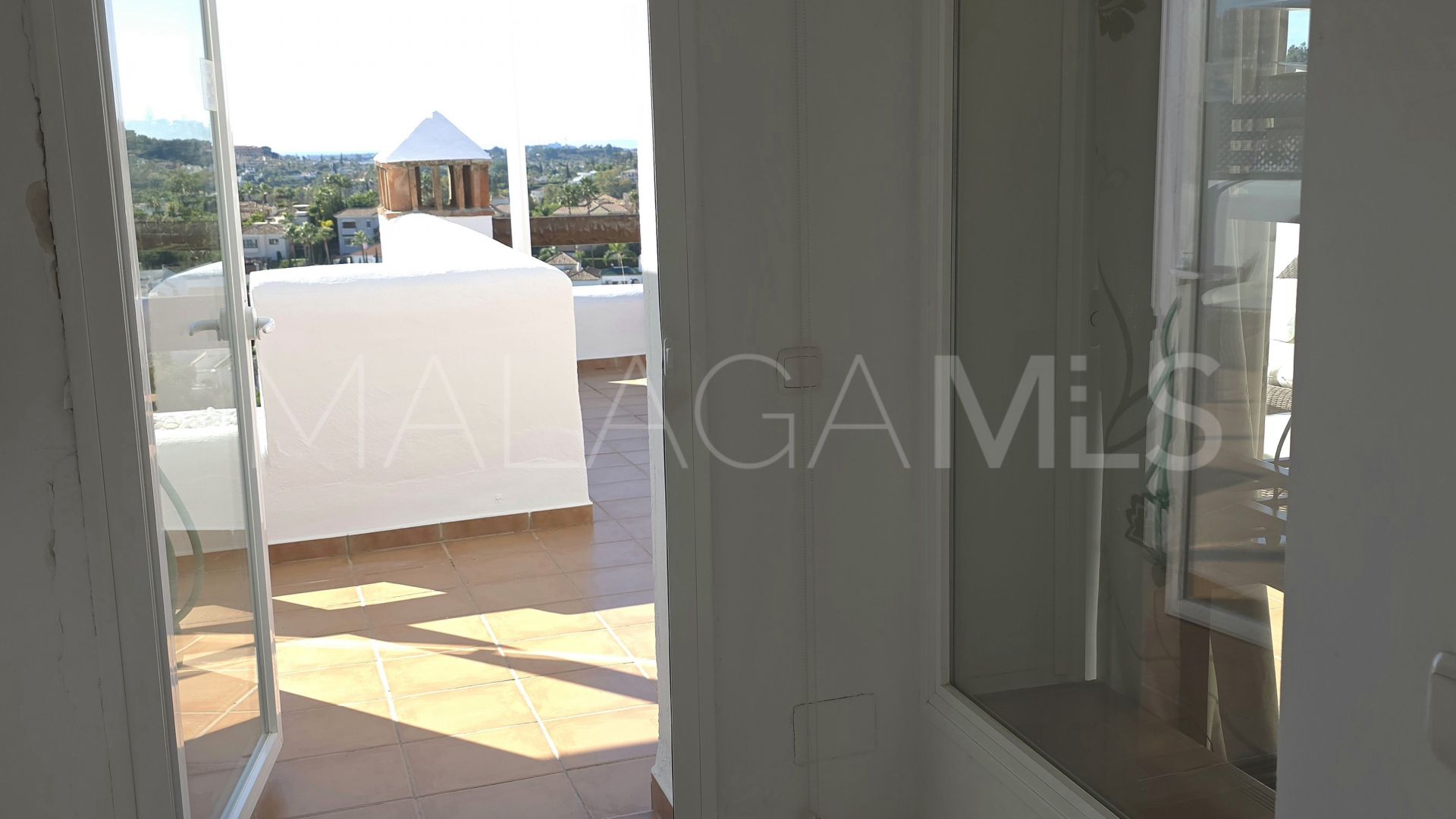 Appartement terrasse for sale in Nueva Andalucia