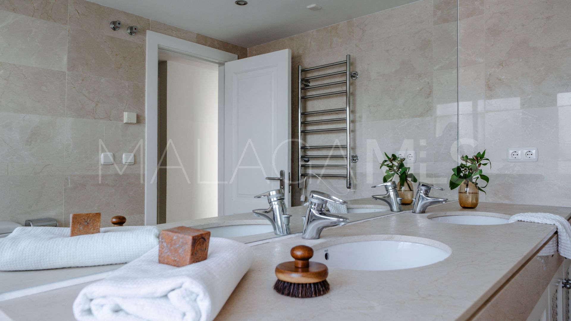 Appartement terrasse for sale in Nueva Andalucia