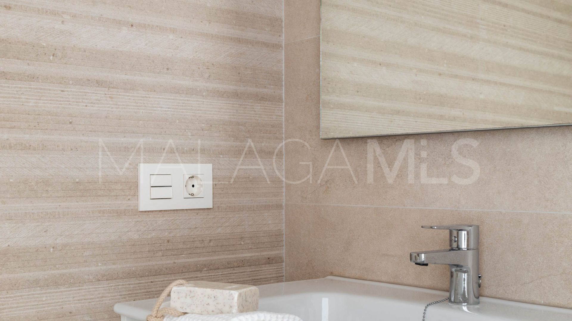 Radhus for sale in Nerja